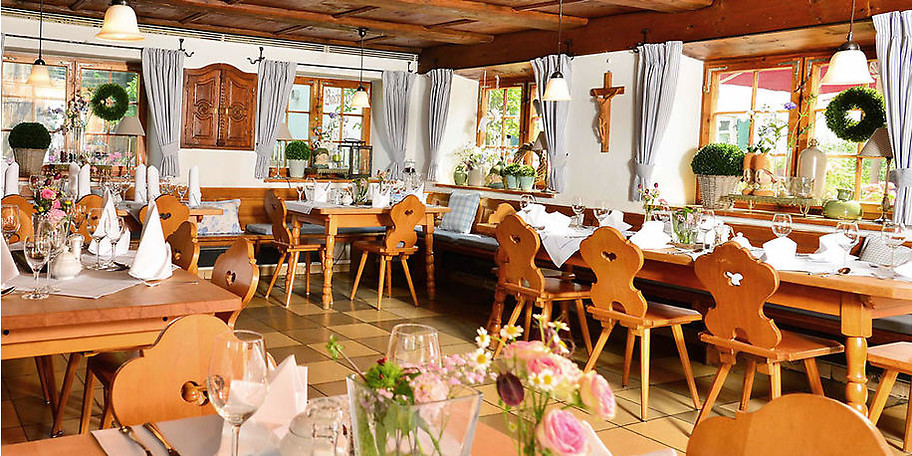 Gönnen Sie sich einen schönen Abend im Museumsgasthaus Gromerhof