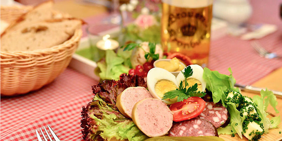 Genießen Sie unsere frischen Gerichte mit regionalen Zutaten