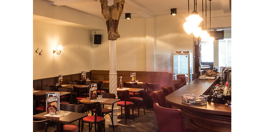Machen Sie sich einen gemütlichen Abend im Café esspress in Bamberg