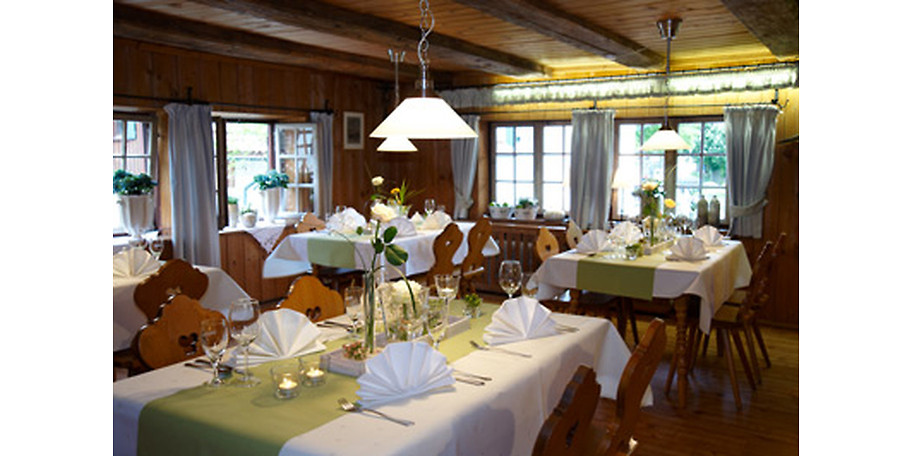 Gönnen Sie sich einen schönen Abend im Museumsgasthaus Gromerhof