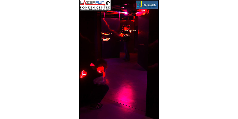 Es können ca. 20 Personen auf einmal spielen