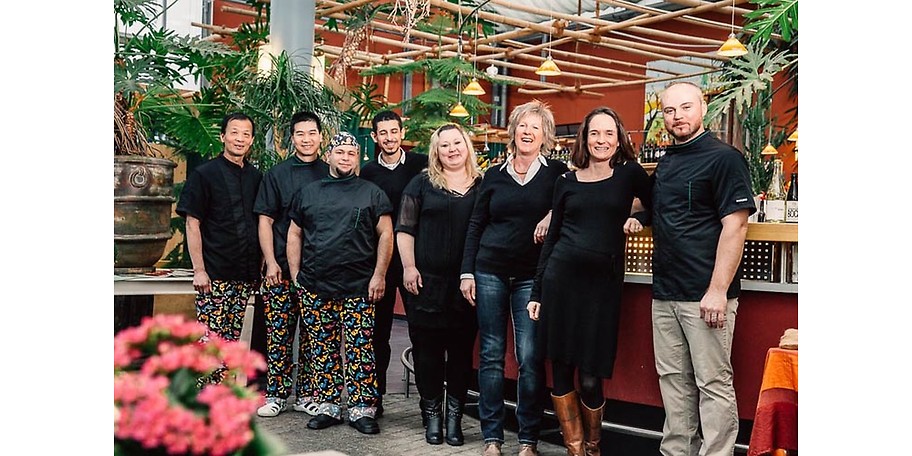 Im Bambusgarten begrüßt Sie ein freundliches Team