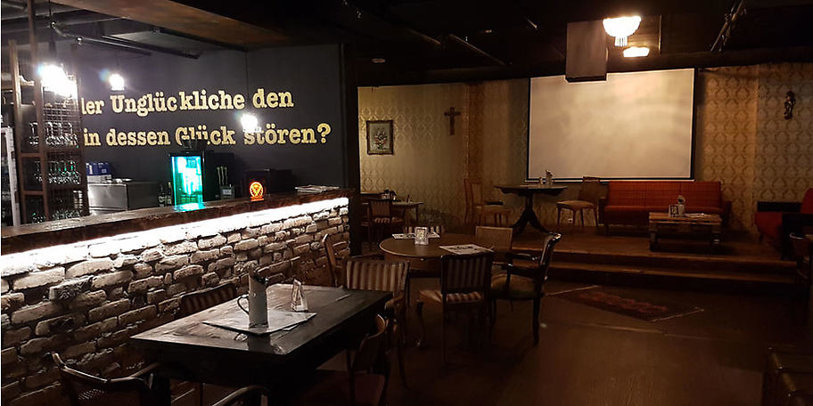 Hier bekommst Du Holzofenpizza, Pasta und Salate – alles frisch, alles mit heißester Leidenschaft zubereitet