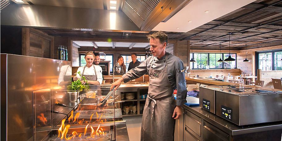 Chalet Restaurant 