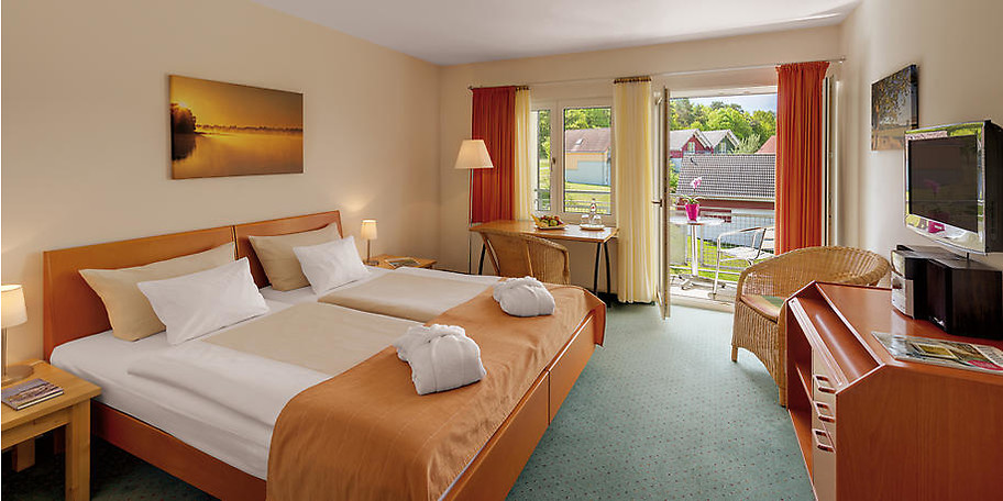 Wohnbeispiel eines Doppelzimmers im Precise Resort in Rheinsberg-Kleinzerlang