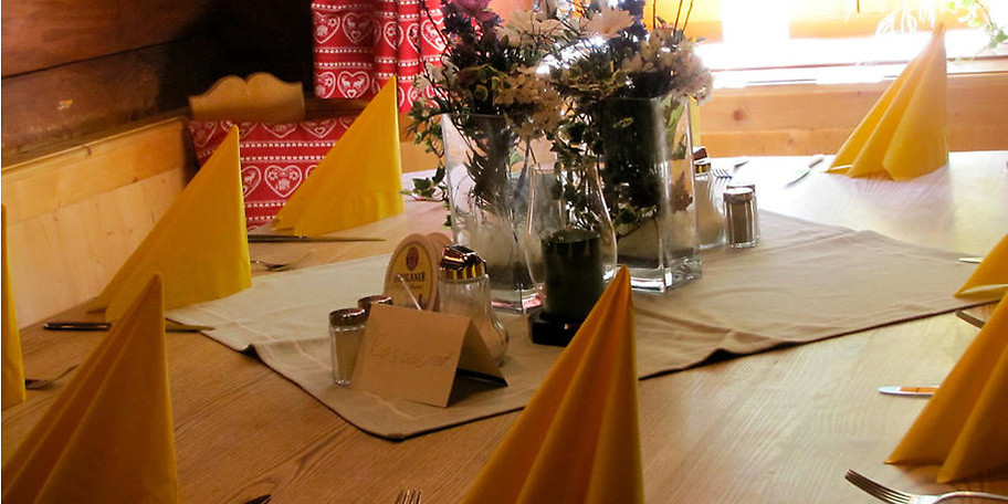 Gemütlich bayerisches Ambiente lädt zum Genießen ein